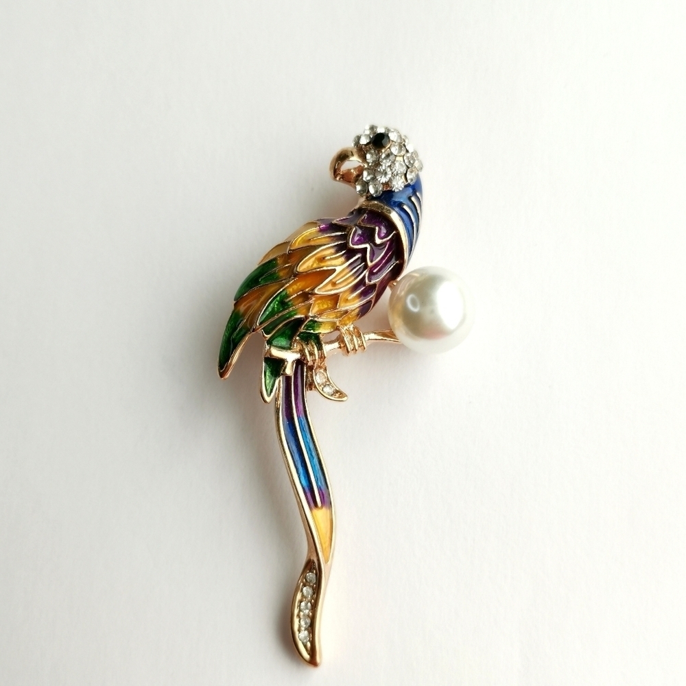 Bird Parrot Brooch Pin Enamel Crystal Pearl